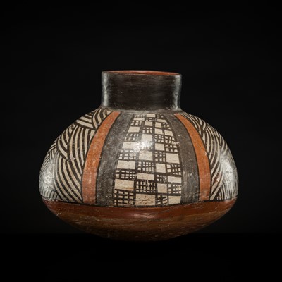 Lot 137 - A PAINTED COLLARED JAR, NASCA CULTURE, 1ST-6TH CENTURY