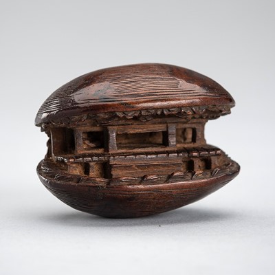 Lot 566 - A WOOD NETSUKE OF THE CLAM’S DREAM