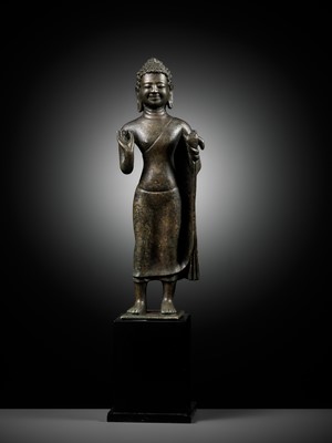 Lot 362 - A BRONZE FIGURE OF BUDDHA, MON-DVARAVATI PERIOD