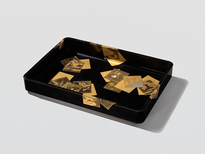 Lot 47 - A LARGE LACQUER TRAY WITH TANZAKU (POEM CARDS)