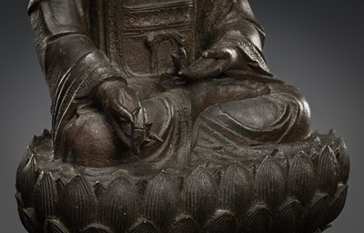 Lot 315 - A BRONZE FIGURE OF BUDDHA BHAISAJYAGURU, MING DYNASTY