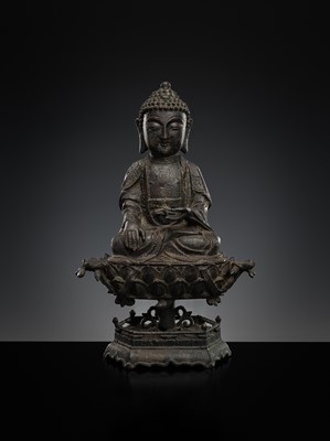 Lot 316 - A BRONZE FIGURE OF BUDDHA SHAKYAMUNI, MING DYNASTY