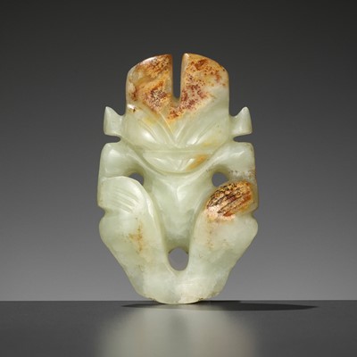 Lot 404 - A RARE YELLOW AND RUSSET JADE ‘HUMANOID FIGURE’ PENDANT, HONGSHAN CULTURE