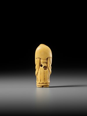 Lot 61 - A FINE IVORY NETSUKE OF A FOX PRIEST (HAKUZOSU)