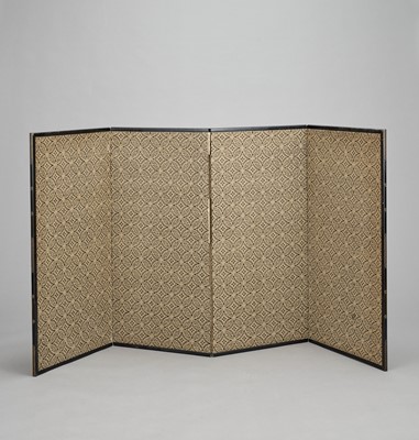 Lot 272 - A FINE FOUR-PANEL FOLDING SCREEN DEPICTING WARRIORS AND SAMURAI