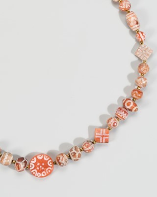 Lot 1119 - A NECKLACE WITH 38 PYU CARNELIAN AGATE BEADS, c. 7TH-9TH CENTURY