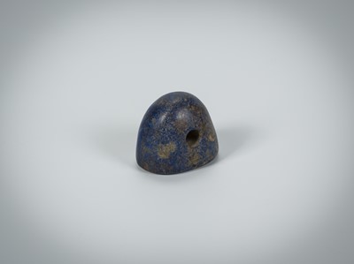 Lot 1343 - A BACTRIAN LAPIS LAZULI INTAGLIO SEAL WITH A PORTRAIT, c. 2ND CENTURY BC