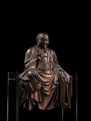 Lot 161 - A LARGE WOOD FIGURE OF A FUDAISHI, C. 1700