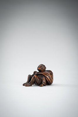 Lot 548 - A RARE WOOD NETSUKE OF A BOY WITH SACK