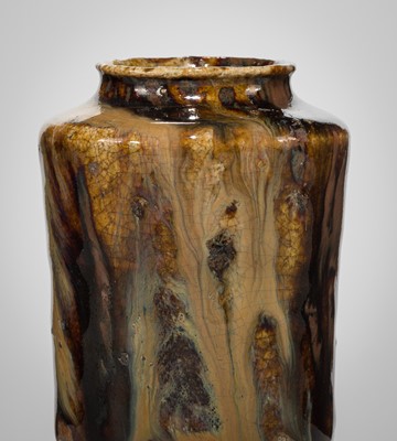 Lot 191 - A SETO WARE BROWN-GLAZED CHAIRE (TEA CADDY)