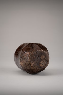 Lot 165 - AN IRREGULAR SETO WARE BROWN-GLAZED CHAIRE (TEA CADDY)