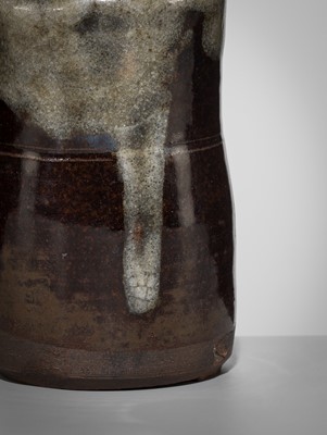 Lot 167 - A TAKATORI CEDAR-BROWN AND IVORY-GLAZED CHAIRE (TEA CADDY)