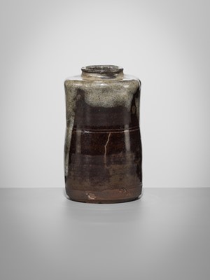 Lot 167 - A TAKATORI CEDAR-BROWN AND IVORY-GLAZED CHAIRE (TEA CADDY)