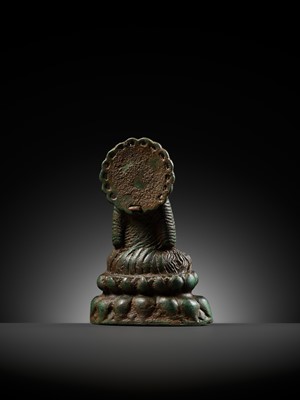 Lot 608 - A SILVER-INLAID BRONZE FIGURE OF BUDDHA, SWAT VALLEY, 7TH-8TH CENTURY
