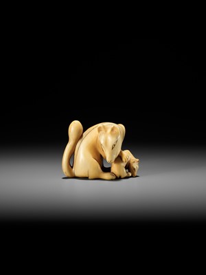 Lot 60 - A RARE IVORY NETSUKE OF A KITSUNE (FOX) AND CUB