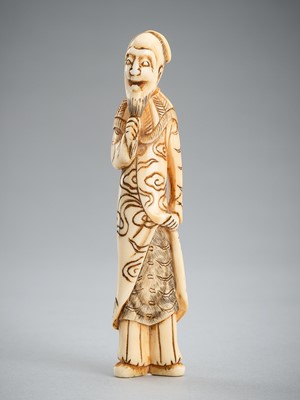 Lot 1389 - A TALL IVORY NETSUKE OF A SAGE, EDO PERIOD