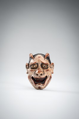 Lot 478 - A WOOD MASK NETSUKE OF HANNYA