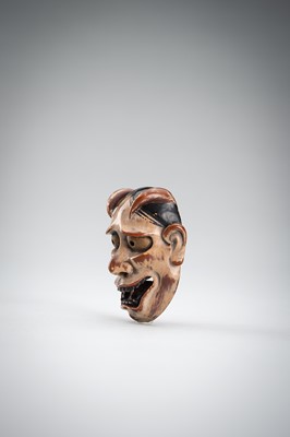 Lot 478 - A WOOD MASK NETSUKE OF HANNYA