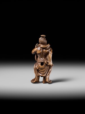 Lot 205 - A FINE EDO SCHOOL WOOD NETSUKE OF A NIO GUARDIAN