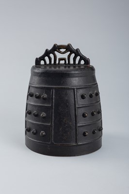 Lot 1583 - A BRONZE TEMPLE BELL (ZHONG), QING DYNASTY