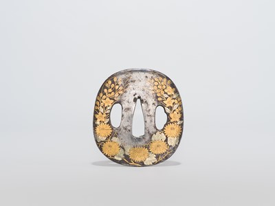 Lot 58 - A FINE SILVERED IRON TSUBA WITH AUTUMNAL FLOWERS
