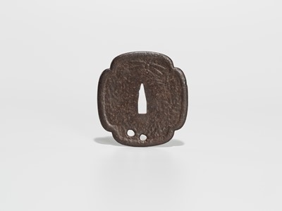 Lot 619 - JIROTARO NAOKATSU: AN IRON NOBUIE-STYLE TSUBA DEPICTING DRAGONFLIES