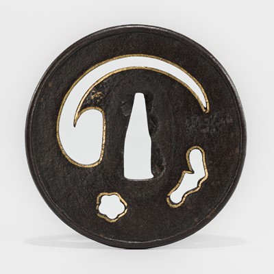 Lot 605 - AN IRON SUKASHI TSUBA WITH TOMOE DESIGN