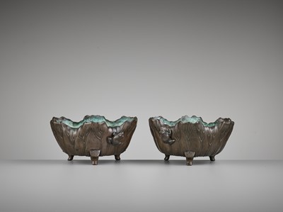 Lot 3 - A PAIR OF BRONZE ‘LOTUS AND FROG’ WATER BASINS