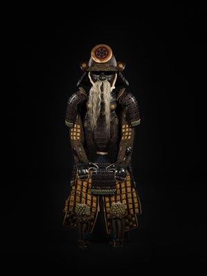 Lot 163 - A KAGA SUIT OF ARMOR WITH A SUJIBACHI KABUTO AND HOSOKAWA CLAN MON MAEDATE