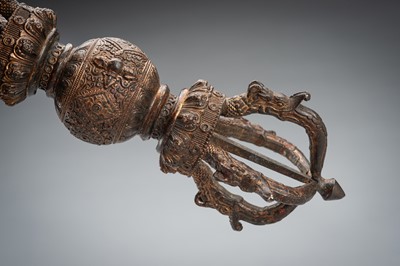 Lot 655 - A LARGE BRONZE VAJRA, 18TH CENTURY OR SLIGHTLY LATER