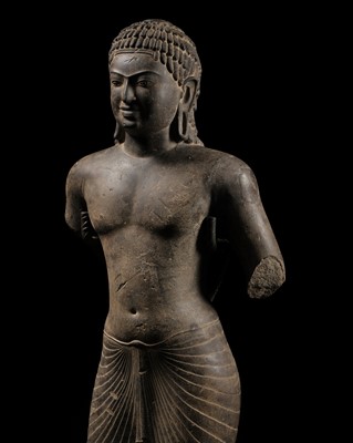 Lot 232 - A SANDSTONE FIGURE OF KRISHNA, PHNOM DA STYLE, PRE-ANGKOR PERIOD, 6TH CENTURY