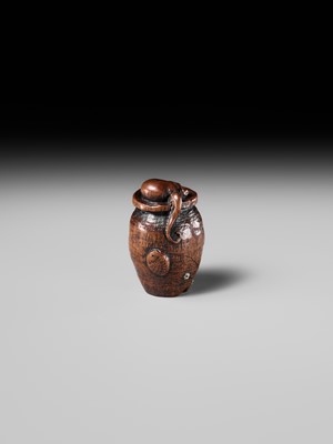 Lot 171 - ISSAI: A FINE NAGOYA SCHOOL WOOD NETSUKE OF A TAKOTSUBO, OCTOPUS POT