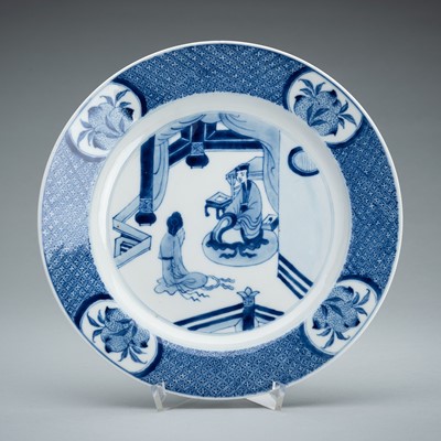 Lot 1884 - A BLUE AND WHITE ‘ROMANCE OF THE WESTERN CHAMBER’ PORCELAIN DISH, 18TH CENTURY