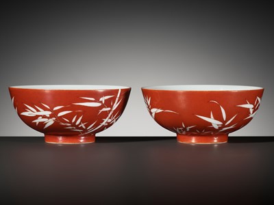 Lot 161 - A FINE AND RARE PAIR OF CORAL-GROUND REVERSE-DECORATED 'BAMBOO' BOWLS, QIANLONG MARK AND PERIOD