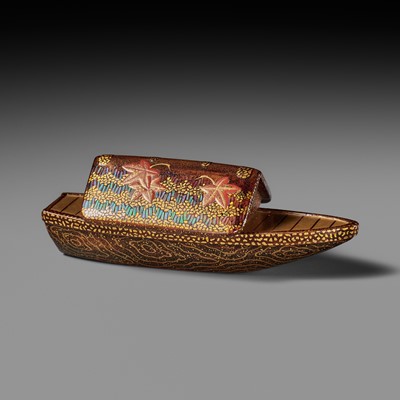 Lot 353 - A FINE LACQUER NETSUKE OF A BOAT