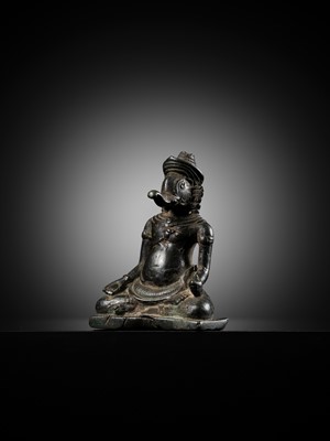 Lot 265 - A FINE BRONZE FIGURE OF GANESHA, KHMER EMPIRE, ANGKOR WAT STYLE