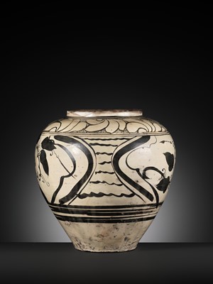 Lot 143 - A RARE LARGE CIZHOU PAINTED ‘PEONY’ JAR, JIN-YUAN DYNASTY
