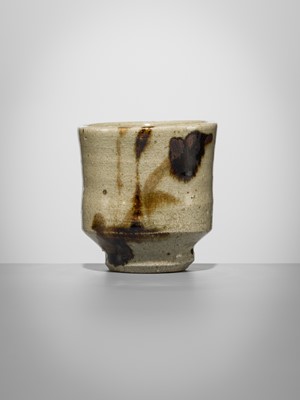 Lot 203 - SHOJI HAMADA: A POTTERY GLAZED YUNOMI (TEA BOWL)