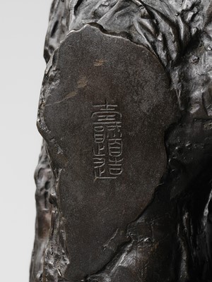 Lot 4 - HISAMICHI: A MASSIVE AND SUPERB BRONZE GROUP OF THE TENGU KING SOJOBO WATCHING OVER HIS SUBJECTS