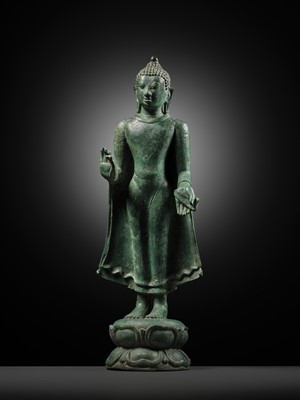 Lot 217 - A RARE AND IMPORTANT BRONZE FIGURE OF BUDDHA, PAGAN PERIOD