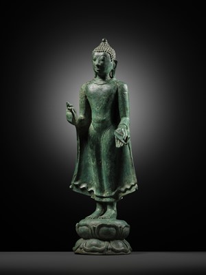 Lot 217 - A RARE AND IMPORTANT BRONZE FIGURE OF BUDDHA, PAGAN PERIOD
