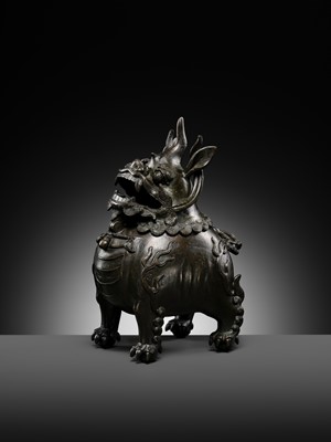 Lot 386 - A RARE BRONZE LUDUAN-FORM CENSER AND COVER, YUAN-MING DYNASTY