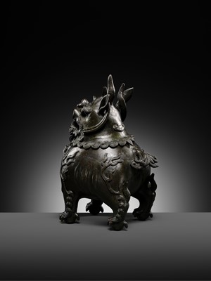 Lot 386 - A RARE BRONZE LUDUAN-FORM CENSER AND COVER, YUAN-MING DYNASTY