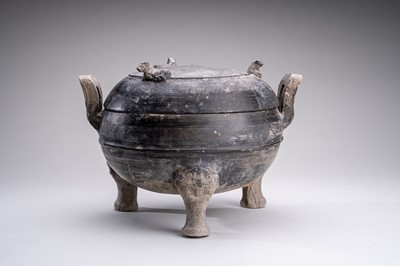 Lot 1701 - A POTTERY RITUAL FOOD VESSEL AND COVER, DING, HAN DYNASTY