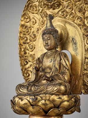 Lot 75 - A LARGE AND COMPLETE GILT-LACQUERED WOOD STATUE OF KANNON BOSATSU