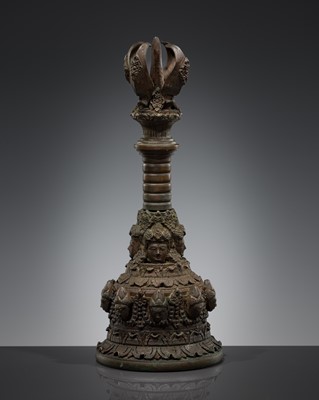 Lot 669 - A BRONZE VAJRAGHANTA, LONTJENG, JAVA, CIRCA 14TH-16TH CENTURY OR EARLIER