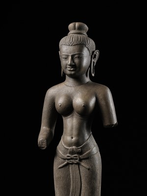 Lot 261 - A LARGE SANDSTONE FIGURE OF UMA, MEKONG DELTA, LATE 12TH CENTURY