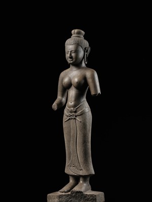 Lot 261 - A LARGE SANDSTONE FIGURE OF UMA, MEKONG DELTA, LATE 12TH CENTURY
