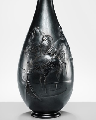 Lot 40 - MIYAO: A RARE BRONZE VASE DEPICTING HERONS IN A POND