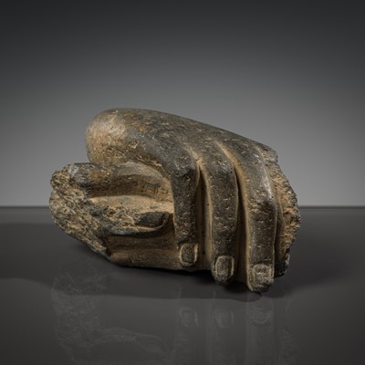 Lot 610 - A GRAY SCHIST HAND OF BUDDHA, ANCIENT REGION OF GANDHARA, 2ND TO 3RD CENTURY